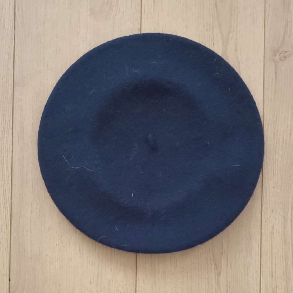 😸VTG Stylish Navy Blue Beret